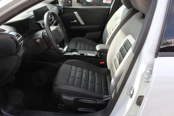 Citroen C4 1.2i 131PS Automatik PLUS LED CAM PDC Smart-Link kabellos