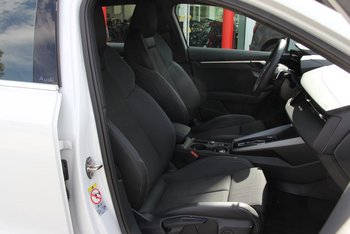 Audi A3 Sportback 40 TFSIe PHEV HYBRID S-LINE MATRIX-LED Komf-Paket Plus