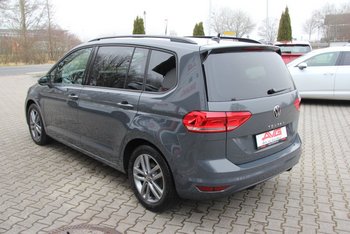 VW Touran 1.5 TSI DSG Comfortline 7 Sitze LED NAVI Winter-Paket Adaptiv Tempomat