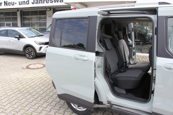 Ford Tourneo Courier 1.0 125PS Titanium Kamera Klimaautomatik