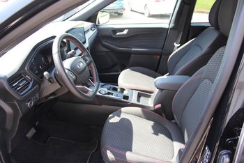 Ford KUGA FHEV HYBRID 190PS ST-LINE NAV CAM ALU 18 ZOLL Winterpaket