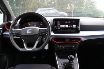 Seat Arona 1.0 TSI FR LED Adaptiv Tempomat 17Zoll