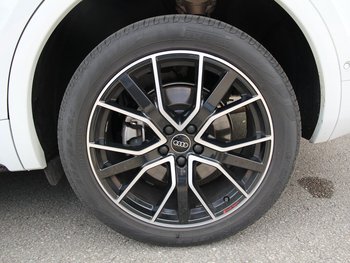 Audi Q5 Sportback 40 TDI Quattro S-Line Black Edition MATRIX Sitzheizung Ass-Paket Stadt & Tour