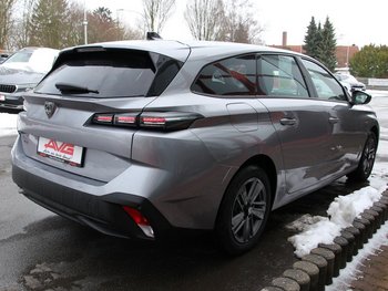 Peugeot 308 SW1.2i Style Adaptiv Tempomat Navi LED 16 ZOLL