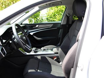 Audi A6 Avant 40 TDI Quattro SPORT Standheizung CAM LED NAV AHK!