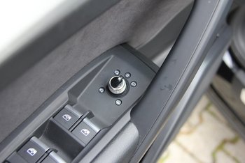 Audi Q5 Sportback 40 TDI Quattro S-Line Black Edition MATRIX Sitzheizung Ass-Paket Stadt & Tour