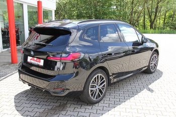 BMW U06 225e xDrive Hybrid 245PS M-SPORT Panoramadach Adaptiv -LED Innovationspaket
