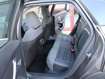 Citroen C4 1.2i 131PS MAX Schiebedach Head up Display LED Navigation 360 Grad Kamera