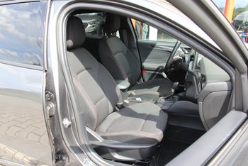 Ford Focus Turnier 1.0 155PS ST-LINE LED Adaptiv Tempomat CAM 17ZOLL