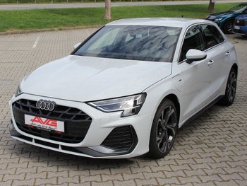 Audi A3 Sportback 40 TFSIe PHEV HYBRID S-LINE MATRIX-LED Komf-Paket Plus