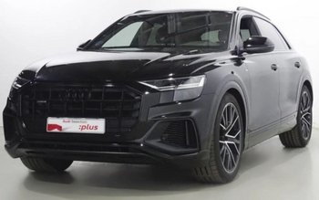Audi Q8 50 TDI Quattro S-Line Black Edition Panorama MATRIX Luftfederung