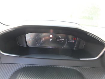 Peugeot 208 1.2i 100PS Allure LED Klimaautomatik Sunset