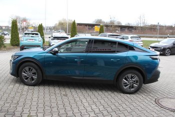 Peugeot 408 Mild Hybrid 145PS Automatik Allure Adaptiv Tempomat LED