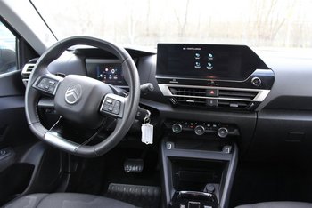 Citroen C4 1.2i 131PS Automatik PLUS LED CAM PDC Smart-Link kabellos