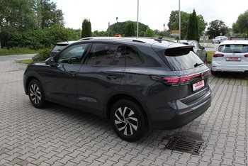 VW Tiguan 2.0 TDI 150PS LIFE LED Winterpaket CAM