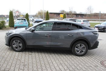 Peugeot 408 Mild Hybrid 145PS Automatik Allure Adaptiv Tempomat LED