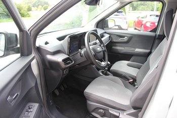 Ford Tourneo Courier 1.0 125PS Titanium Kamera Klimaautomatik