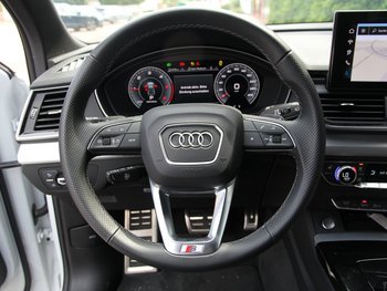 Audi Q5 Sportback 40 TDI Quattro S-Line Black Edition MATRIX Sitzheizung Ass-Paket Stadt & Tour