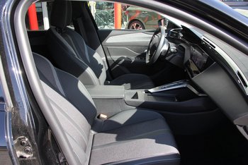 Peugeot 308 SW 1.2i Allure Automatik LED Tempomat Sunset 17 ZOLL
