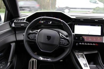 Peugeot 308 SW 1.2i GT LED Adaptiv-Tempomat CAM ALU 18 ZOLL