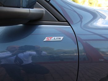 Ford KUGA 2.0d ST-LINE NAV CAM ALU 18 ZOLL