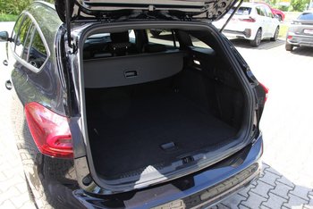 Ford Focus Turnier 1.0 155PS ST-LINE LED Adaptiv Tempomat CAM 17ZOLL