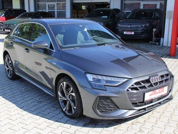 Audi A3 Sportback 40 TFSIe PHEV HYBRID S-LINE MATRIX-LED Komf-Paket Plus