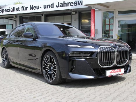 BMW G70 750e xDrive M-Sport&hellip;