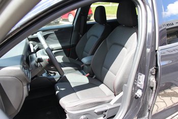 Ford Focus Turnier 1.0 155PS ST-LINE LED Adaptiv Tempomat CAM 17ZOLL