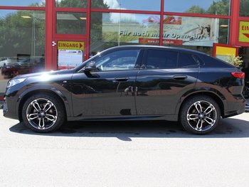 BMW X2 xDrive20d Automatik M-Sport Panoramadach Adap-LED 19 ZOLL