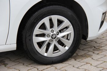 Skoda Fabia 1.0i TSI 116PS DSG Selection LED NSW ALU PDC