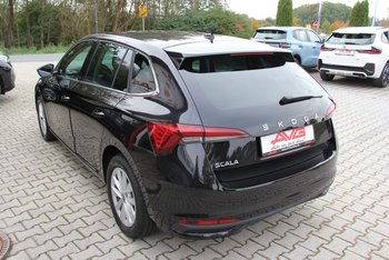 Skoda Scala TSI Selection Kamera Klimaautomatik LED ALU 16 ZOLL Sunset Smart Link