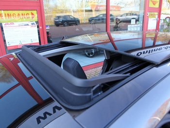 Citroen C4 1.2i 131PS MAX Schiebedach Head up Display LED Navigation 360 Grad Kamera