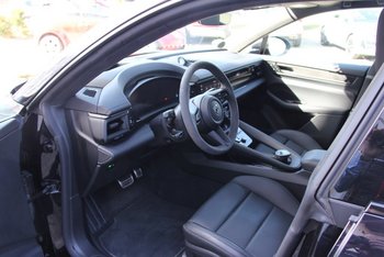 Porsche Macan Turbo Elektro 639PS Allrad Matrix-LED HUD 22ZOLL HA-Lenkung AHK