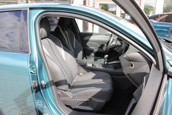 Peugeot 308 SW 1.2i Allure LED Tempomat Sunset 17 ZOLL