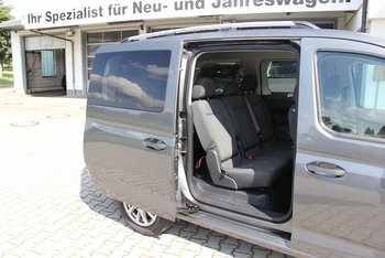 Ford Grand Tourneo Connect 1.5i 114PS Titanium 7 Sitze Sitzheizung Kamera Klimaautomatik