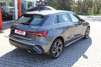 Audi A3 Sportback 40 TFSIe PHEV HYBRID S-LINE MATRIX-LED Komf-Paket Plus