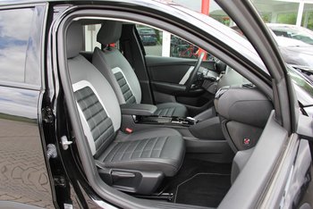 Citroen C4X 1.2i 131PS MAX LED CAM 18 ZOLL TEILLEDER ADAPTIV-TEMPOMAT