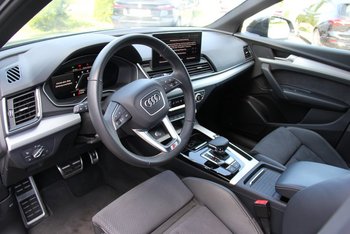 Audi Q5 Sportback 40 TDI Quattro S-Line Black Edition MATRIX Sitzheizung Ass-Paket Stadt & Tour