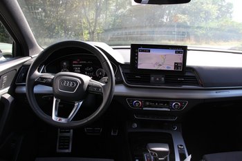 Audi Q5 Sportback 40 TDI Quattro S-Line Black Edition MATRIX Sitzheizung Ass-Paket Stadt & Tour