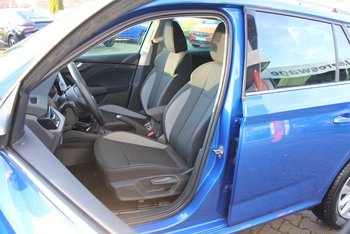 Skoda Kamiq TSI Selection Kamera Klimaautomatik LED ALU 16 ZOLL Sunset Smart Link