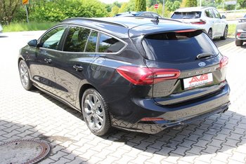 Ford Focus Turnier 1.0 155PS ST-LINE LED Adaptiv Tempomat CAM 17ZOLL