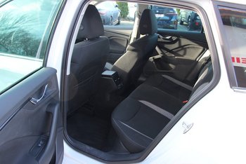 Skoda Kamiq TSI Selection Kamera Klimaautomatik LED ALU 16 ZOLL Sunset Smart Link