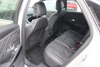 DS Automobiles DS7 Plug in Hybrid 299PS Allrad RIVOLI LED NAV 19Zoll