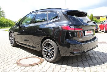 BMW U06 225e xDrive Hybrid 245PS M-SPORT Panoramadach Adaptiv -LED Innovationspaket