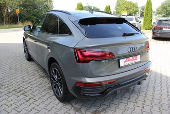 Audi Q5 Sportback 40 TDI Quattro S-Line Black Edition MATRIX Sitzheizung Ass-Paket Stadt & Tour