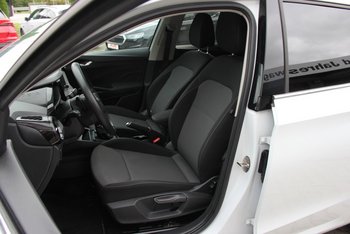 Skoda Fabia 1.0i TSI 116PS DSG Selection LED NSW ALU PDC