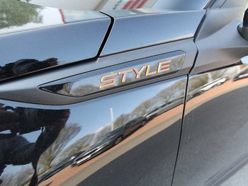 Peugeot 2008 1.2i Style LED Smart Link