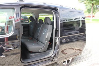 Ford Grand Tourneo Connect 1.5i 114PS Active 5 Sitze Sitzheizung Kamera Klimaautomatik