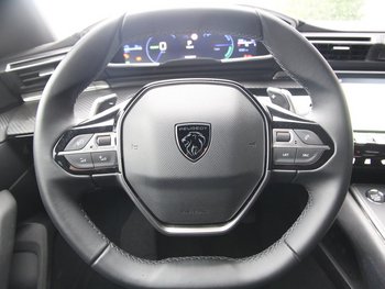 Peugeot 508 1.6e HYBRID Allure FULL-LED Adaptiv Tempomat Sunset NAV Keyless